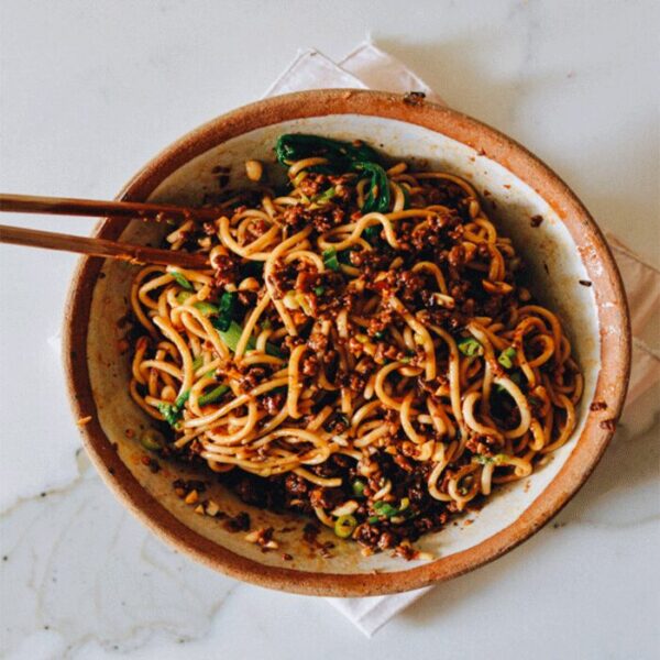 LO-MEIN calm, there's oodles of Noodles 3